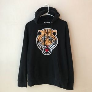 Undefeated embroidered lion hoodie